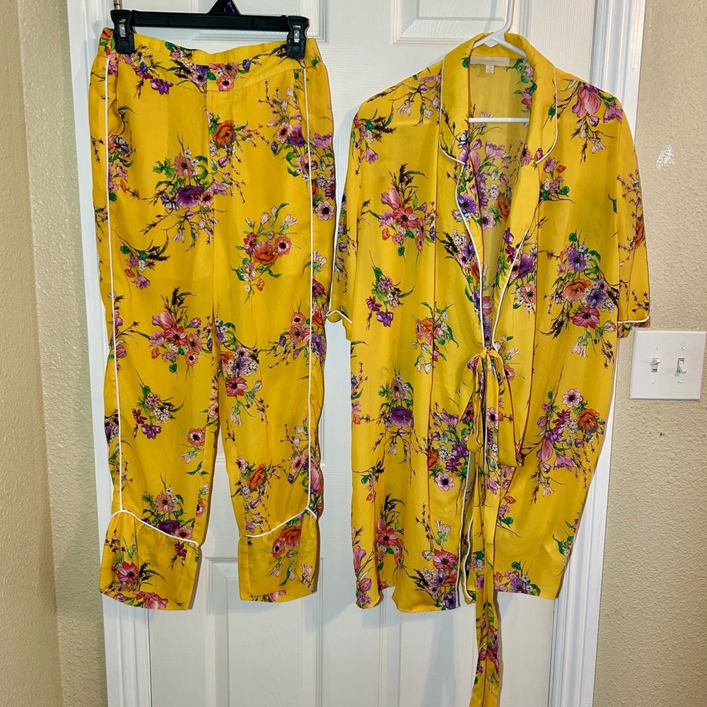 Dance & Marvel Boho Yellow Floral Kimono Pajama Set Sz M